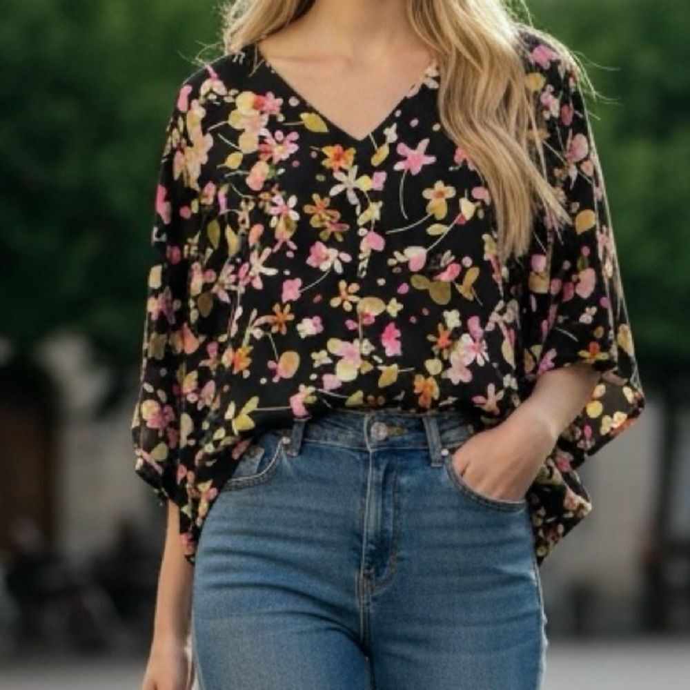 CABI NWT Floral Print Kimono Sleeve Blouse S